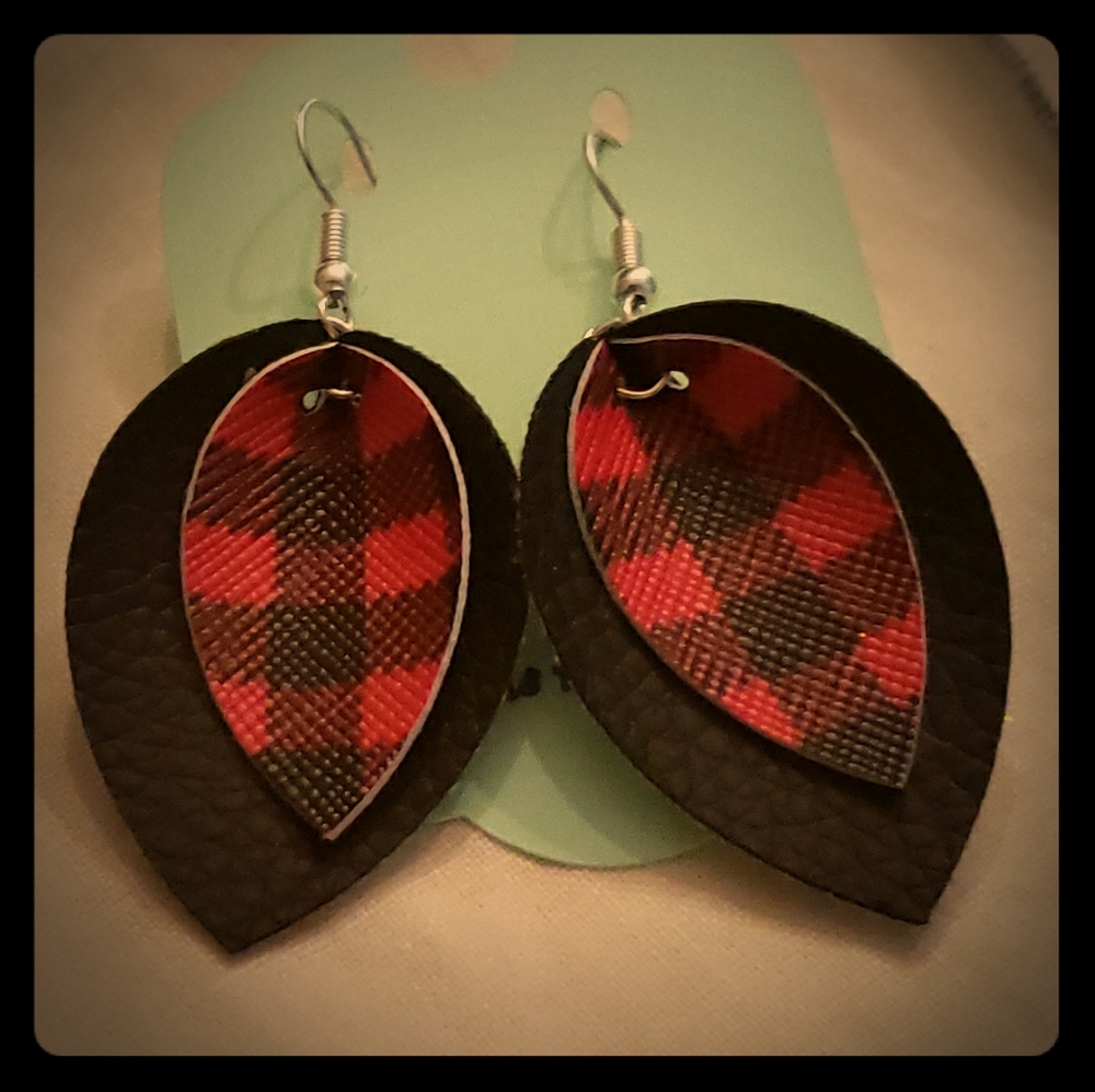 Faux Plaid Teardrop Leather Earrings